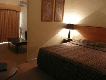 Margaret River Holiday Suites - Goulburn Accommodation 4