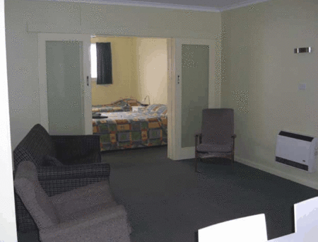High Street Motel - Goulburn Accommodation