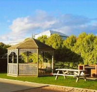 Pelican at Lakes Motel - Goulburn Accommodation