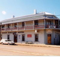 Grand Junction Hotel - Goulburn Accommodation