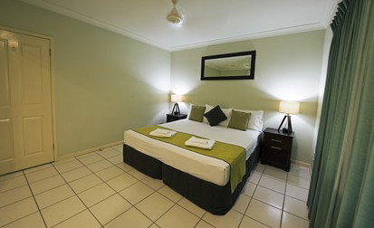 Costa Royale Beachfront Apartments - Goulburn Accommodation 2