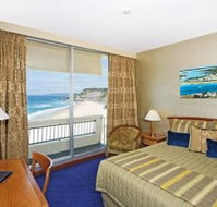 Quality Hotel Noahs on the Beach - Goulburn Accommodation
