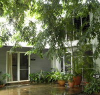 Rum Jungle Bungalows - Goulburn Accommodation