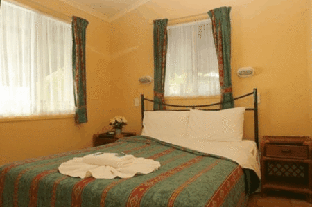 Cane Village Holiday Park - Goulburn Accommodation