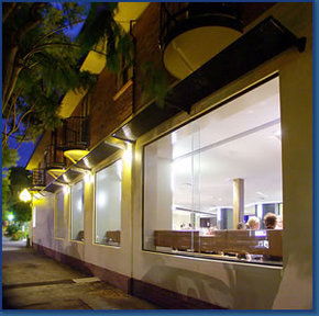The Manly Hotel - Goulburn Accommodation 2
