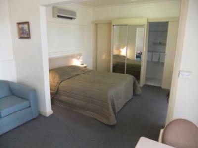 Country Comfort Cowra Countryman Motor Inn - Goulburn Accommodation 1