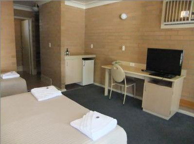 Country Comfort Cowra Countryman Motor Inn - Goulburn Accommodation 4