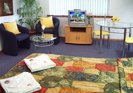 Lindy Lodge Motel And Function Centre - Goulburn Accommodation 0