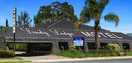 Lindy Lodge Motel And Function Centre - Goulburn Accommodation 4