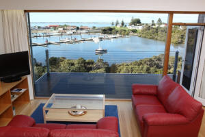 White Sails - Goulburn Accommodation 2