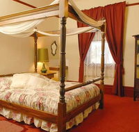 Mickey Bourkes Koroit Hotel - Goulburn Accommodation