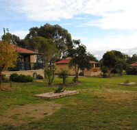Lakes Entrance Country Cottages - Goulburn Accommodation