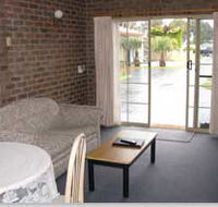Southern Cross Holiday Apartments - Goulburn Accommodation