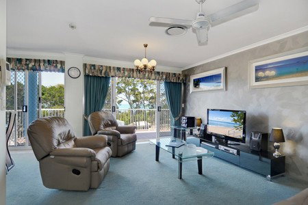 White Crest Luxury Apartments - Goulburn Accommodation 4