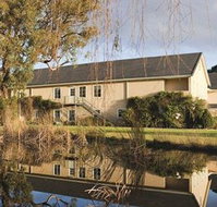 Peel Manor House - Goulburn Accommodation