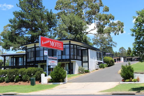 Armidale Motel - Goulburn Accommodation 0