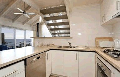 Whitecrest Great Ocean Road Resort - Goulburn Accommodation 2