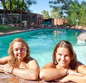 Toddy's Backpackers Resort - Goulburn Accommodation 1