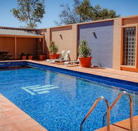 Desert Cave Hotel - Goulburn Accommodation