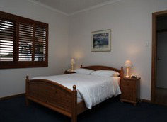 White Sails - Goulburn Accommodation 5