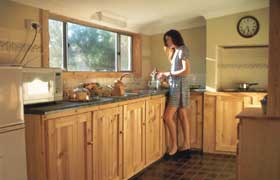 Saunders Gorge Sanctuary - Boundary Cottage - Goulburn Accommodation 0