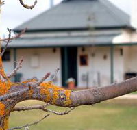 Dunalan Cottage - Goulburn Accommodation