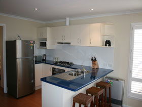 Tudaisies - Goulburn Accommodation 0