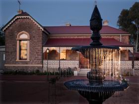 Oldham House - Goulburn Accommodation 0