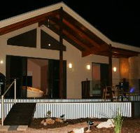 Pike River Luxury Villas - Goulburn Accommodation