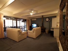 River Shack Rentals - The River Classic - Goulburn Accommodation 0