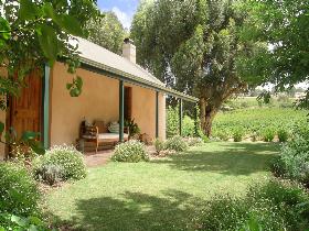 Seppeltsfield Vineyard Cottage - Goulburn Accommodation 0