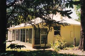 Wilkadene Cottage - Goulburn Accommodation 0