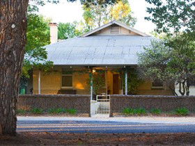 Mill Cottage Loxton - Goulburn Accommodation 0
