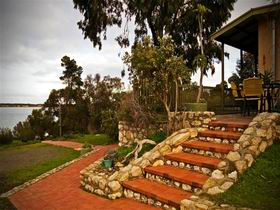 Ulonga Lodge - Goulburn Accommodation 0