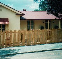 Clara's Cottage - Goulburn Accommodation