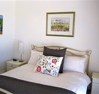 ArtWine Cottages - Goulburn Accommodation