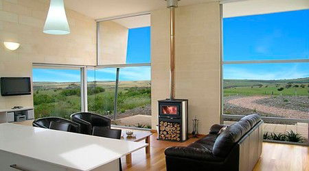 Tanonga Luxury Eco-Lodges - Goulburn Accommodation 2