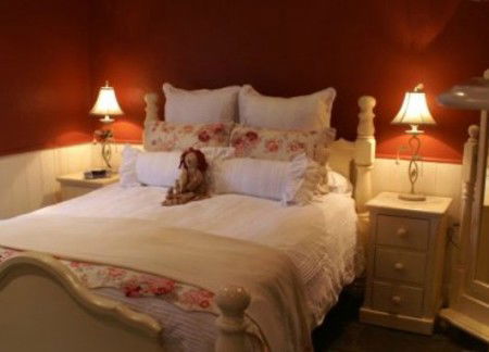 Oldham House - Goulburn Accommodation 1