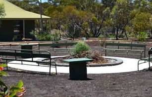 Riverbush Cottages - Goulburn Accommodation 2