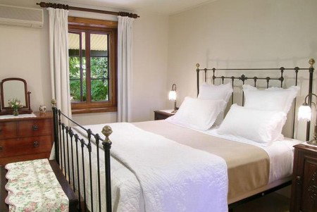 Seppeltsfield Vineyard Cottage - Goulburn Accommodation 2