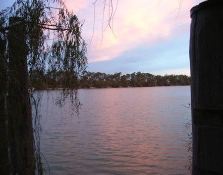 Mannum Caravan Park Cabins - Goulburn Accommodation 3