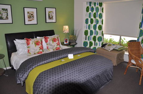 Vintners House - Goulburn Accommodation 3