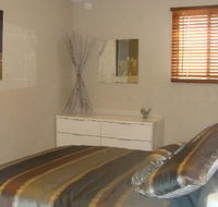 Luxury Vineyard Cottage on Pike River Lyrup - Goulburn Accommodation