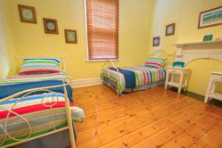 Semaphore Beach Cottage Bed And Breakfast - Goulburn Accommodation 1