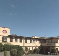 Riviera Hotel - Goulburn Accommodation