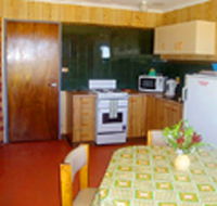Helvetia Retreat - Goulburn Accommodation