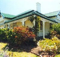 Estowen House - Goulburn Accommodation