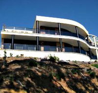 Sheer Pleasure Accommodation - Goulburn Accommodation
