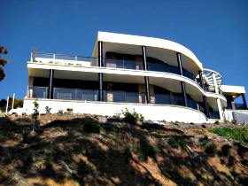 Sheer Pleasure Accommodation - Goulburn Accommodation 0