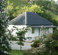 Platypus Cottage - Goulburn Accommodation